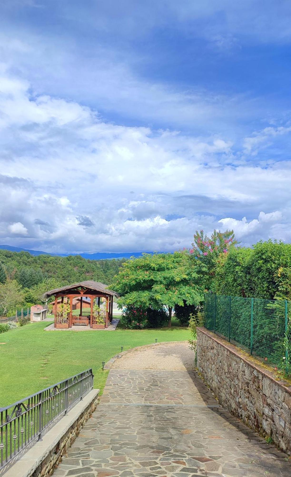 Podere Verdi Colline Poppi Ngoại thất bức ảnh